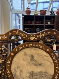 A pair of Chinese marble-inset mother-of-pearl-inlaid hongmu chairs, 19th C.