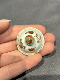 A large collection of 152 pieces, mainly Chinese porcelain covers, Kangxi and later