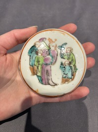 A large collection of 152 pieces, mainly Chinese porcelain covers, Kangxi and later