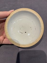 A large collection of 152 pieces, mainly Chinese porcelain covers, Kangxi and later