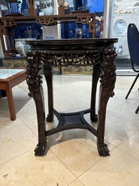 A large Chinese hongmu stand, 19th C.