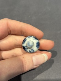 A large collection of 152 pieces, mainly Chinese porcelain covers, Kangxi and later