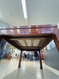 A Chinese qianjiang cai &lsquo;Mountainous Landscape&rsquo; plaque-inset hongmu low table , 19/20th C.