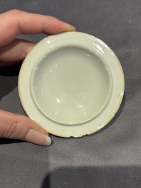 A large collection of 152 pieces, mainly Chinese porcelain covers, Kangxi and later