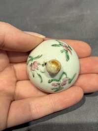 A large collection of 152 pieces, mainly Chinese porcelain covers, Kangxi and later