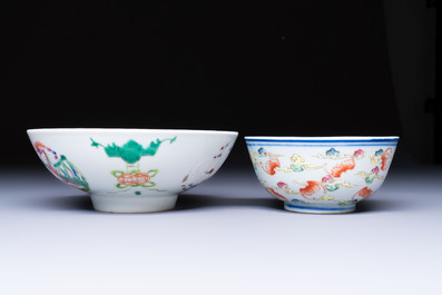 A Chinese famille rose 'Dragons' bowl and a 'Bats and Clouds' bowl, Tongzhi and Guangxu mark, 19th C.