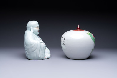 Two Chinese famille rose vases, two jars, a 'Lions' covered teapot and a Buddha, signed Mao Zirong 毛子榮 and Liu Jishun 劉吉順, 19/20th C.