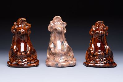 Three rare Bruges faience 'Faux Marble' and brown-glazed wall consoles, Pulinckx workshop, 18th C.