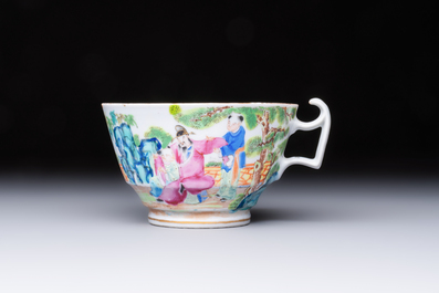 A highly unusual Chinese Canton famille rose cup and saucer, 19th C.