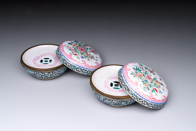 A pair of rare Chinese Canton enamel scent boxes, covers and inner liners, Qianlong