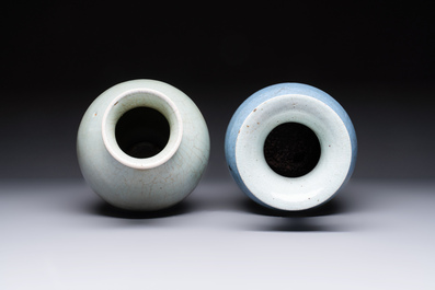 A Chinese celadon crackle-glazed vase and a lavender-blue crackle-glazed vase, 18/19th C.