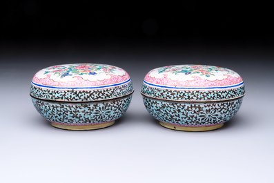 A pair of rare Chinese Canton enamel scent boxes, covers and inner liners, Qianlong