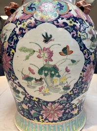 A large Chinese famille rose vase with lion-form handles and cover, 19th C.