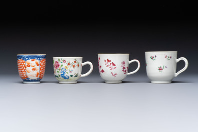 22 Chinese blue, white, famille rose and Imari-style wares, Kangxi and later