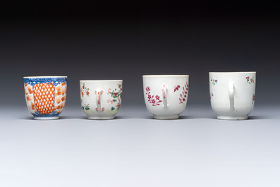 22 Chinese blue, white, famille rose and Imari-style wares, Kangxi and later