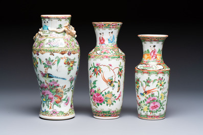 An extensive group of 23 Chinese Canton famille rose wares, 19th C.
