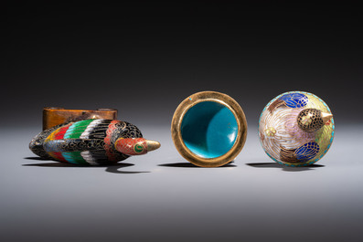 Ten Chinese cloisonn&eacute; miniature vases, a goose and a duck-from covered box, on wooden stands, 20th C.