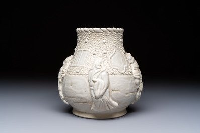 A Chinese Nanking white-glazed 'hu' vase with figural relief design, 19th C.