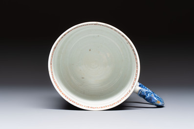 A Chinese famille rose 'Chui Xiao Yin Feng 吹簫引鳳' plate and a Canton famille rose tankard with figural design, Yongzheng/Qianlong