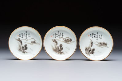 Two Chinese famille rose covered bowls and three grisaille saucers, Tongzhi and Qinghua Ciye Gongsi 慶華瓷業公司 marks, one signed Zi Wen 子文, 19/20th C.