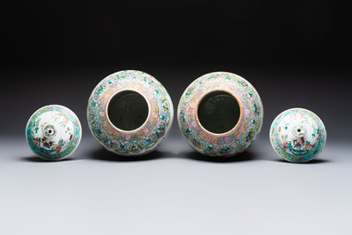 A pair of Chinese famille rose 'Roosters' vases and covers, 19th C.