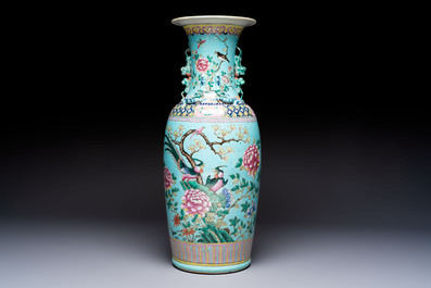 A Chinese famille rose Peranakan-style 'Phoenix' vase, 19th C.