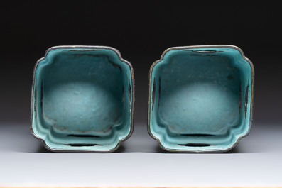 A pair of Chinese Canton enamel hat stands with floral design, 19th C.