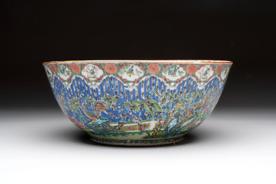 A Chinese Canton famille rose 'peacock' punch bowl, 19th C.