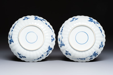 A pair of Chinese famille verte 'Sea Creatures' lobed plates, Kangxi