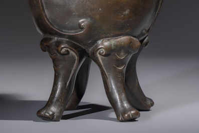 An unusual Chinese zoomorphic 'Mythical Beast' bronze vase, Kangxi