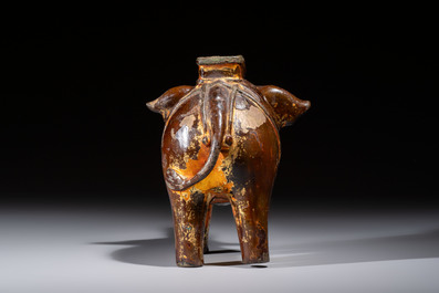A Vietnamese gilt-lacquered bronze 'Elephant' ewer, 19th C.
