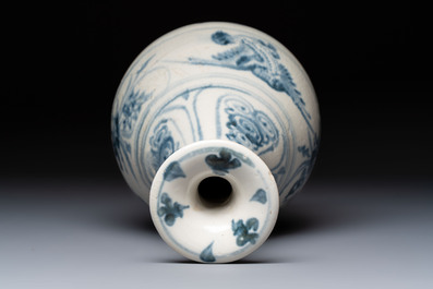 A Vietnamese blue and white vase, Hoi An Hoard, 15th C.