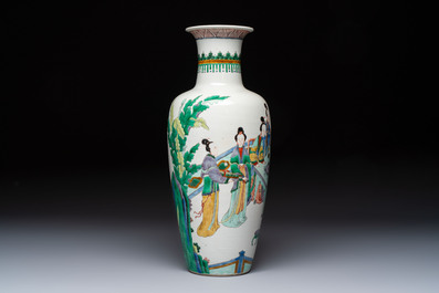 A Chinese famille verte 'Court Ladies' vase, 19th C.