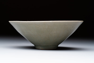 A Korean celadon conical tea bowl, Goryeo, 12th C.