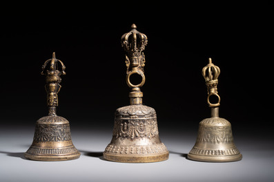 A varied collection of 14 Tibetan ritual utensils, 19/20th C.