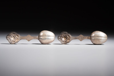 A varied collection of 14 Tibetan ritual utensils, 19/20th C.