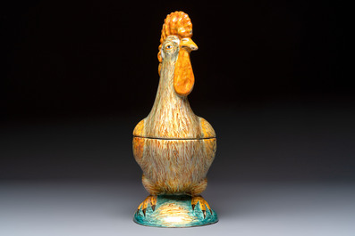 A large polychrome Italian maiolica 'Rooster' tureen and cover, 18th C.