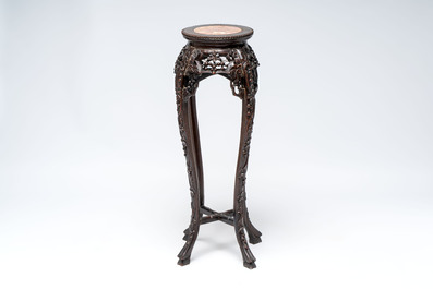 Four Chinese marble-topped hongmu stands, 19/20th C.