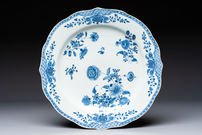 A Chinese blue and white dish, tureen and stand with floral design, Qianlong
