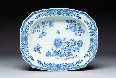 A Chinese blue and white dish, tureen and stand with floral design, Qianlong