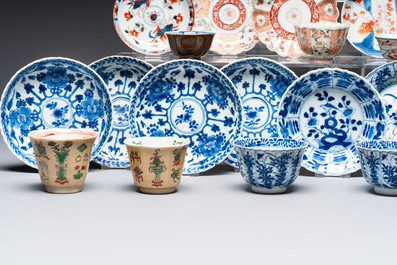 34 Chinese famille rose, verte, Imari-style and blue and white wares, Kangxi and later