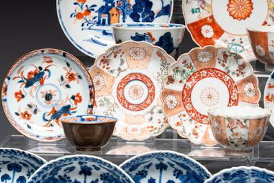 34 Chinese famille rose, verte, Imari-style and blue and white wares, Kangxi and later