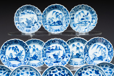17 Chinese blue and white cups and 22 saucers, Kangxi/Yongzheng