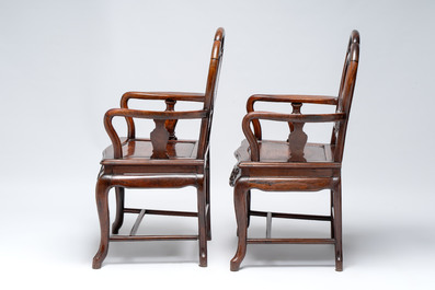 A set of six fine Chinese marble-inset hongmu chairs, 19th C.
