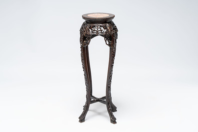 Four Chinese marble-topped hongmu stands, 19/20th C.