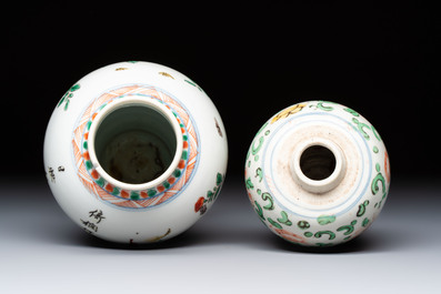 A Chinese wucai 'Poem' vase and a 'Peony scroll' jar, signed Hui An 卉菴, Kangxi