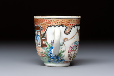 A fine Chinese Canton famille rose cup and saucer with figural design, Yongzheng/Qianlong