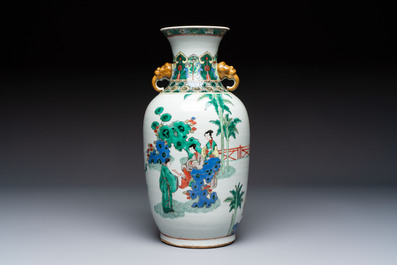 A Chinese famille verte vase with narrative design, Xuande mark, 19th C.
