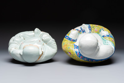 A Chinese famille rose Milefo Buddha and a white-glazed gilt-decorated Milefo Buddha, Wei Hongtai 魏洪泰 and Zhu Yishun 朱義順 mark, Republic