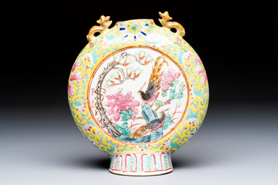 Eight Chinese famille rose and verte wares, 19/20th C.